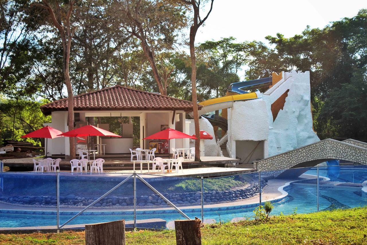 Hotel Hacienda Campestre Melgar Eksteriør billede